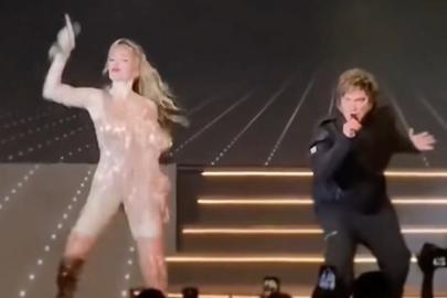 Arjantin Başkanı Milei, eski sevgilisinin sahnesinde şarkı söyledi