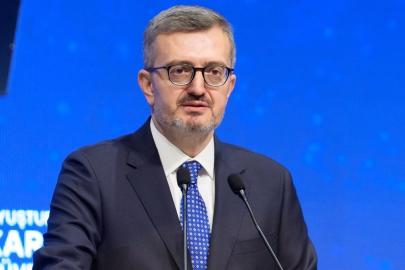 Burhanettin Duran: Suçu özendirecek içeriklerin engellenmesi hepimizin görevidir