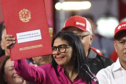 Venezuela Meclisi’nden tarihi adım: Hidrokarbon Yasası kabul edildi