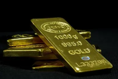 Altının onsu yeniden 5 bin doların üzerine çıktı