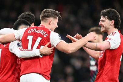 Arsenal evinde Sunderland'i yendi