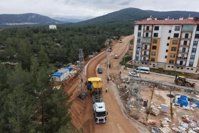 Başkan Aras: Yol yatırımlarımıza kararlılıkla devam edeceğiz