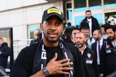 Beşiktaş, Amir Murillo'yu resmen duyurdu