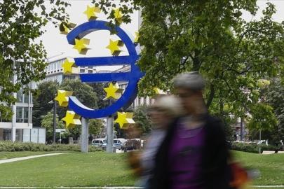 Euro Bölgesi'nde yıllık enflasyon ocakta yüzde 1,7 oldu