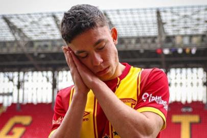 Filip Krastev, Göztepe'nin ilk Bulgar futbolcusu oldu