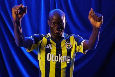 Fransa basınının gündeminde N'Golo Kante var: Tam bir yıldız gibi...