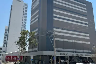 İzmir Büyükşehir açıkladı... Smyrna Otoparkı geçici olarak kepenk indirdi!