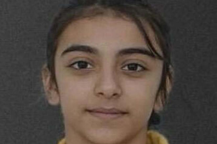 Kalp krizinden ölen ortaokul öğrencisi Öykü, son yolculuğuna uğurlandı