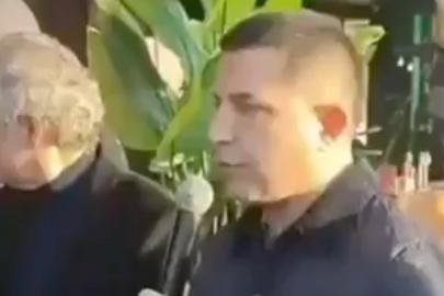 Kuşadası Belediye Başkanı Ömer Günel, alkollü mekanın açılışına katıldı