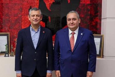 Özgür Özel'in Mesut Özarslan'a mesajları alkolün etkisiyle yazdığı iddia edildi