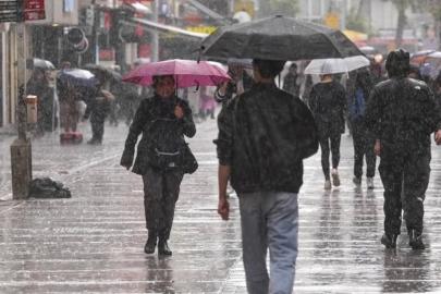 Türkiye'yi yağışlı günler bekliyor: Sıcaklıklar doğuda eksi değerlerde seyrediyor