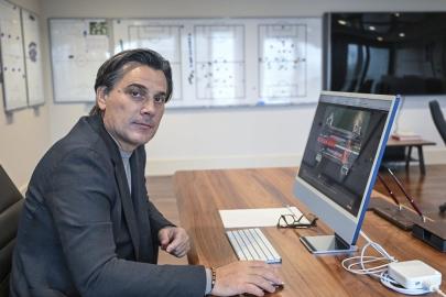 Vincenzo Montella, AA'nın "Yılın Kareleri" oylamasına katıldı