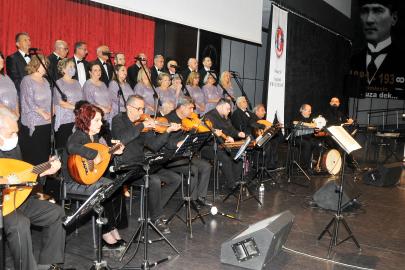 Yıldırım Gürses eserleri seslendirildi