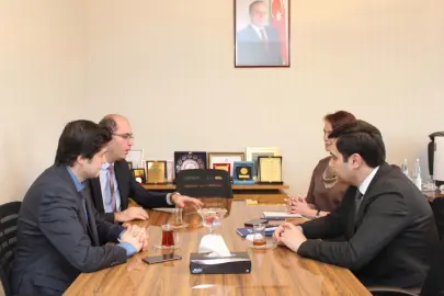 Bakü’de Türkiye–Azerbaycan akademik iş birliği masaya yatırıldı