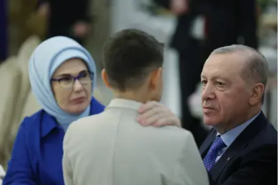Cumhurbaşkanı Erdoğan çocuklarla iftar yaptı