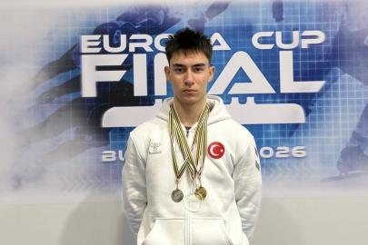 Sekmen’den şampiyona kutlama