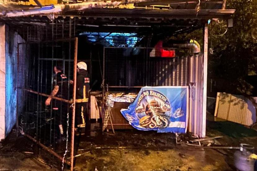 Balıkçı yangında kül oldu