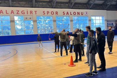 Malazgirt’te spor şenlikleri başladı