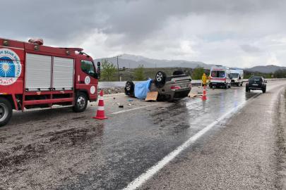 Antalya'da otomobil, takla attı; evli çift öldü, 2 yaralı
