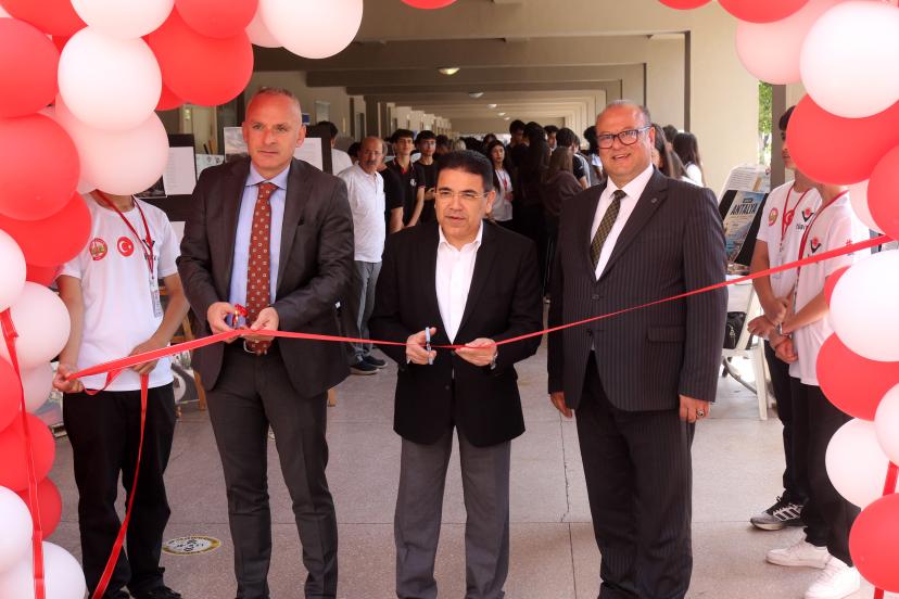 Başkan Türkiş, 41 yıl önce mezun olduğu okulu ziyaret etti
