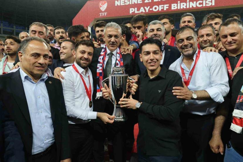 Elazığlı Vali Akkoyun’a ’Babalar sözünü tutar’ jesti