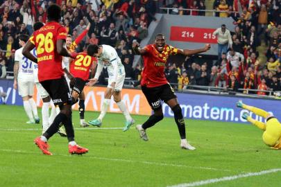 Heliton, Göztepe'ye veda etti
