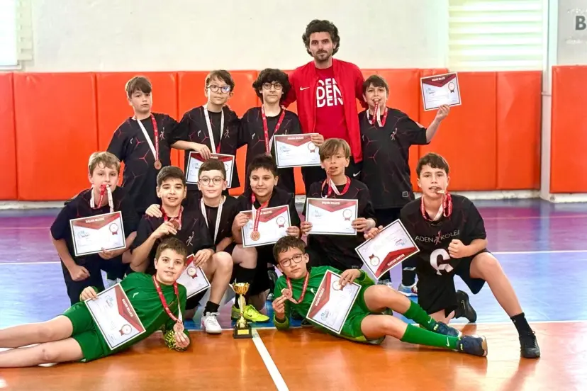 Keşan Şampiyonu Aden Koleji, Edirne’de il üçüncüsü oldu!