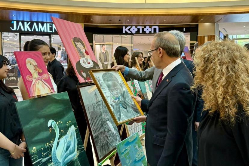 Malatya’da yılsonu karma sergisi açıldı