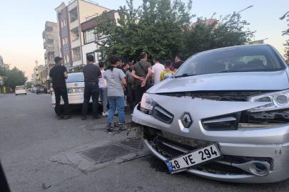 Batman’da maddi hasarlı trafik kazası