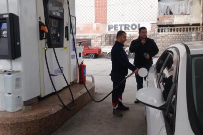 Brent petroldeki düşüş benzine indirim olarak yansıdı