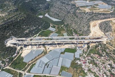 Çeşmeli-Kızkalesi Otoyolu Projesi'nde ilk etap temmuzda açılıyor