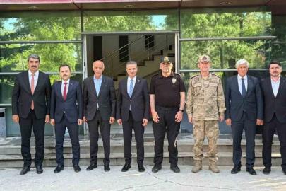 Erzurum protokolünden Aşkale Çimento’ya ziyaret