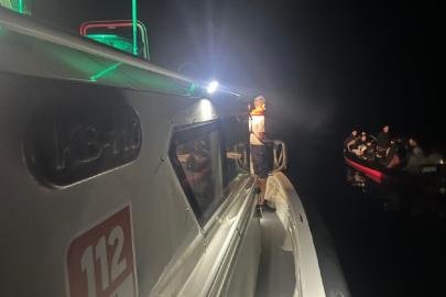 Muğla açıklarında 32 düzensiz göçmen kurtarıldı