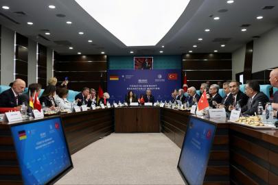 Türkiye-Almanya ticaretinde yeni hedef: 60 milyar dolar