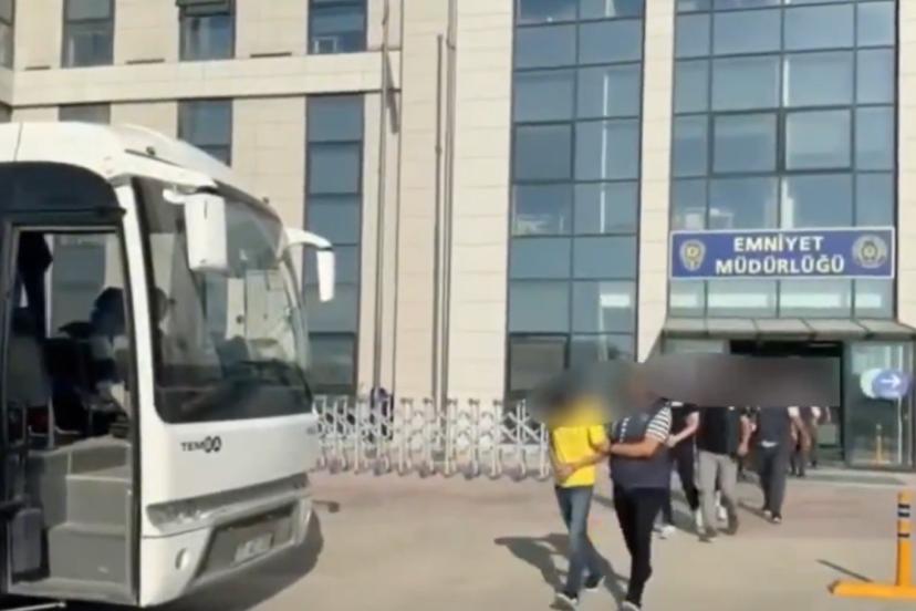 Yalova merkezli 4 ilde dolandırıcılık operasyonunda 28 şüpheli tutuklandı