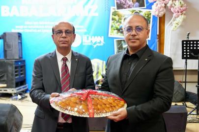 Yeşilyurt Belediyesinden mahalle muhtarlarına "babalar günü" vefası!