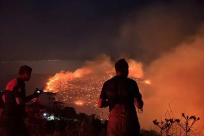 İzmir Bergama'da yangın alarmı: Alevler Kozak Yaylası'nı tehdit ediyor
