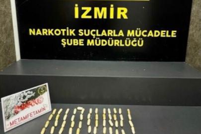 İzmir’de havalimanında uyuşturucu operasyonu