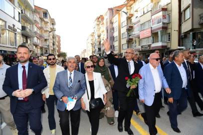 Kayısı Festivali kortej yürüyüşü coşkuyla yapıldı