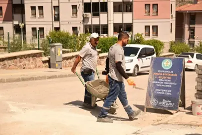 Manisa Akgedik'te üstyapı çalışmaları sürüyor