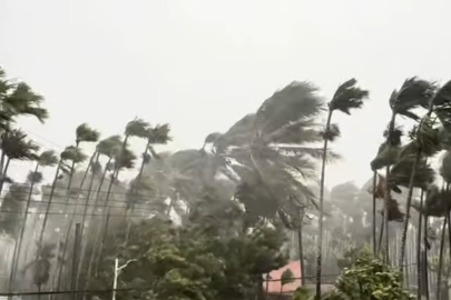 Maysak Tayfunu Çin'in Hainan eyaletini vurdu