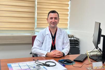 Op. Dr. Aktürk: İki haftadan uzun süren öksürüğü ihmal etmeyin