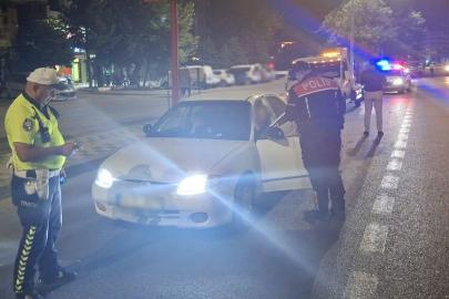 Afyonkarahisar'da trafik denetimlerinde 92 araca 1 milyon 638 bin lira ceza