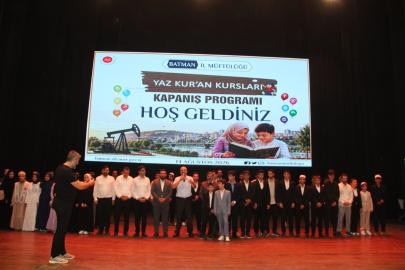 Batman'da yaz Kur'an kurslarına on binlerce öğrenci katıldı: "En hayırlınız Kur'an'ı öğrenen ve öğreteninizdir"