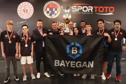 BAYEGAN Pendik Satranç'tan üst üste üçüncü şampiyonluk