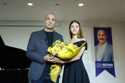 Konyaaltı Belediyesi Müzik Akademisi'yle geleceğe hazırlanıyorlar