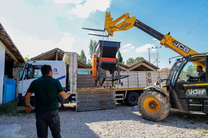 Korkuteli'de üreticilere makine desteği