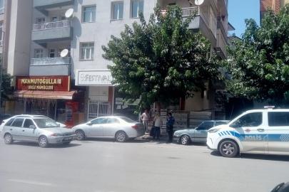 Malatya'da otomobil yayaya çarptı: 2 yaralı