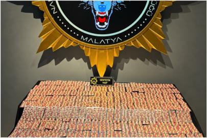 Malatya'da sokak satıcılarına yönelik operasyon: 3 gözaltı