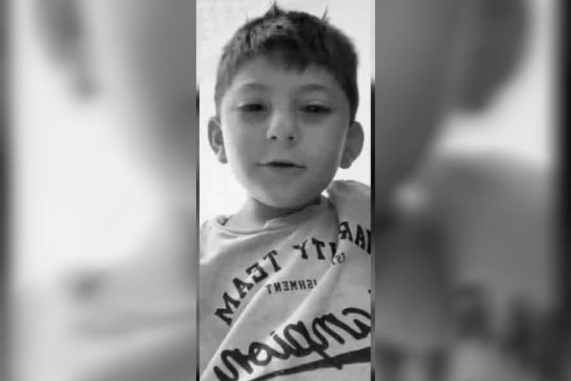 Mardin’de otomobilde uyuyakalan 4 yaşındaki çocuk fenalaşarak hayatını kaybetti